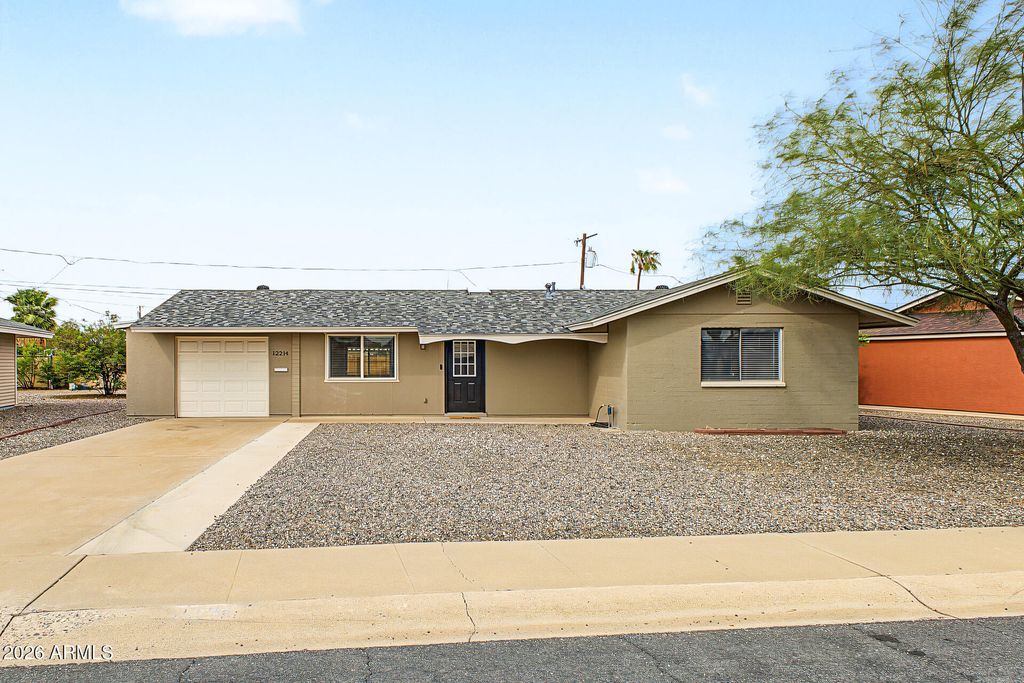 12214 N AUGUSTA Drive, Sun City, AZ 85351 — exterior