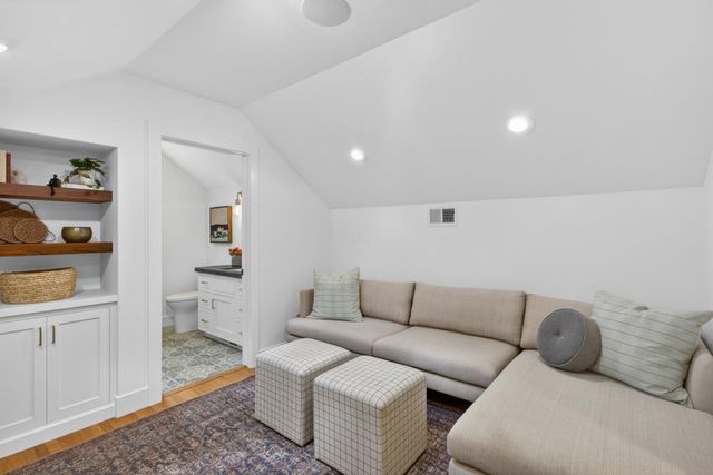 3313 Cutter Way, Sacramento, CA 95818