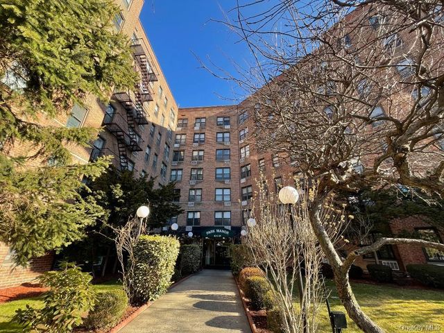 100-25 Queens Boulevard 103, Forest Hills, NY 11375