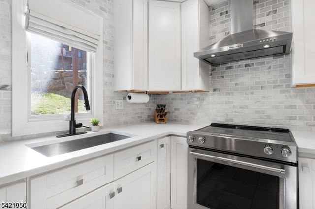 13 Village Way 2, Vernon Twp., NJ 07462