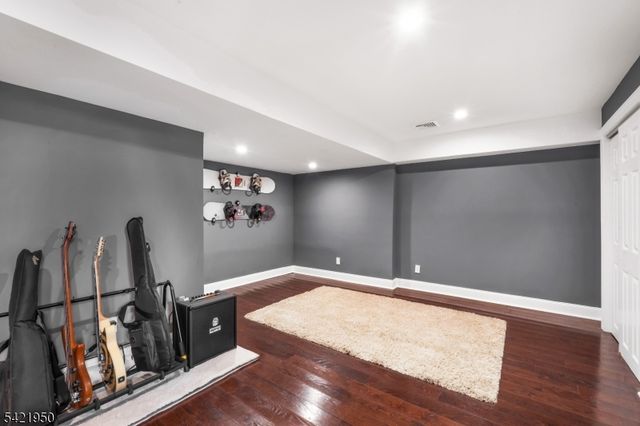 13 Village Way 2, Vernon Twp., NJ 07462