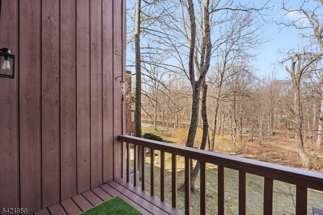 13 Village Way 2, Vernon Twp., NJ 07462