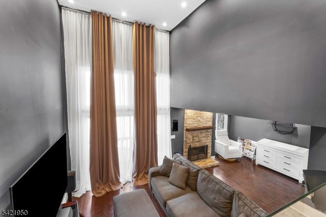 13 Village Way 2, Vernon Twp., NJ 07462
