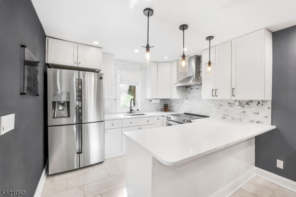 13 Village Way 2, Vernon Twp., NJ 07462