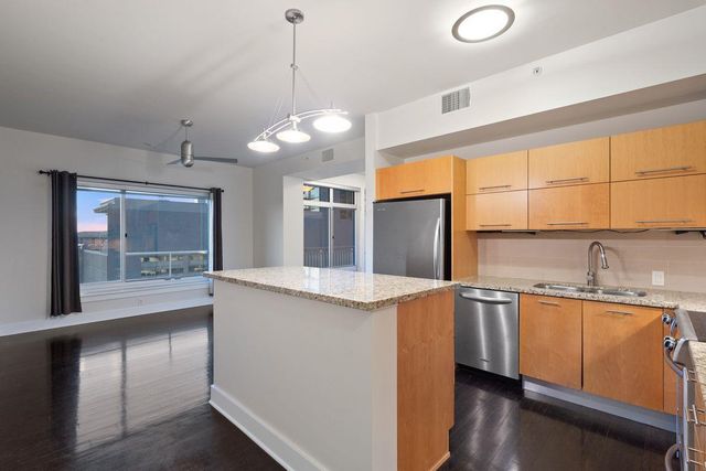 603 Davis ST 1101, Austin, TX 78701
