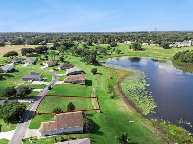 77 FAIRWAY CIRCLE 101, Umatilla, FL 32784