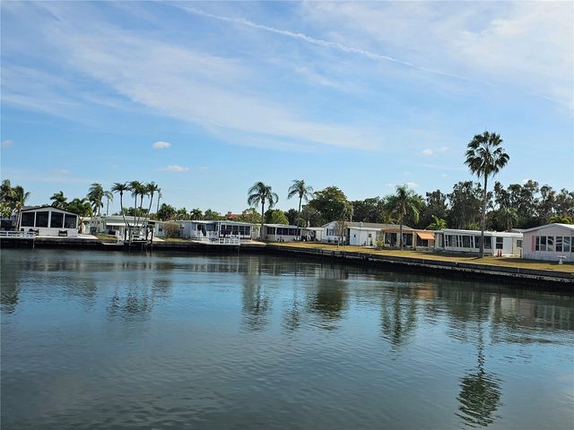 18675 US HIGHWAY 19 N 498, Clearwater, FL 33764