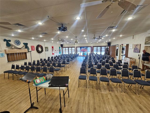 18675 US HIGHWAY 19 N 498, Clearwater, FL 33764