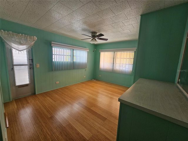 18675 US HIGHWAY 19 N 498, Clearwater, FL 33764