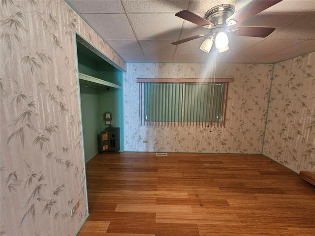 18675 US HIGHWAY 19 N 498, Clearwater, FL 33764