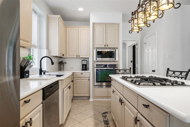 208 Adonis Circle, Mckinney, TX 75072