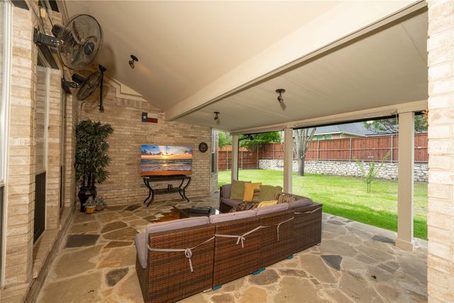 208 Adonis Circle, Mckinney, TX 75072