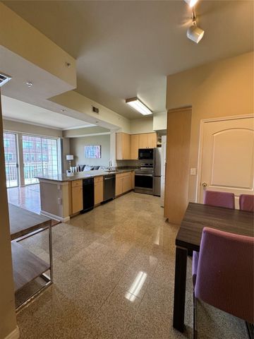 3225 Turtle Creek Boulevard 310, Dallas, TX 75219