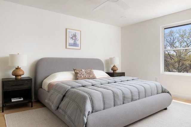 2210 Comburg Castle WAY, Austin, TX 78748