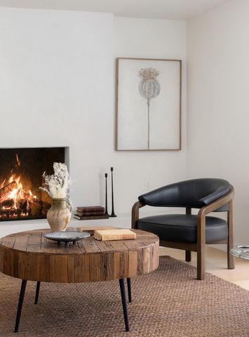 2210 Comburg Castle WAY, Austin, TX 78748