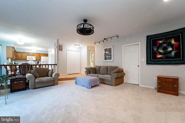 10531 HUNTERS WAY, Laurel, MD 20723