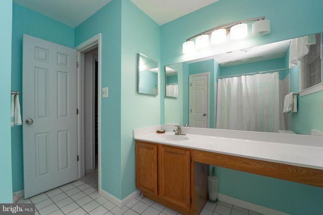 10531 HUNTERS WAY, Laurel, MD 20723