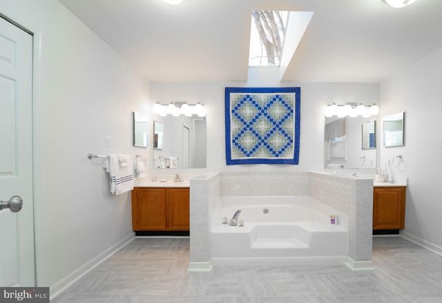 10531 HUNTERS WAY, Laurel, MD 20723