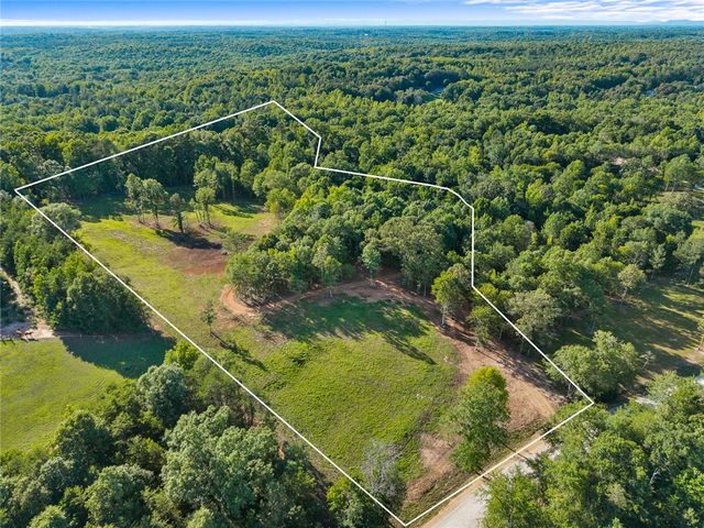 75 Hidden Acres Trail, Pelzer, SC 29669