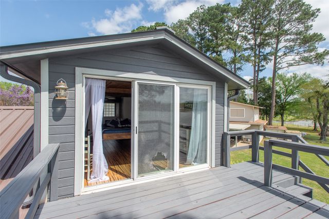 113 Dolly Drive, Mabank, TX 75156