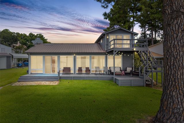 113 Dolly Drive, Mabank, TX 75156