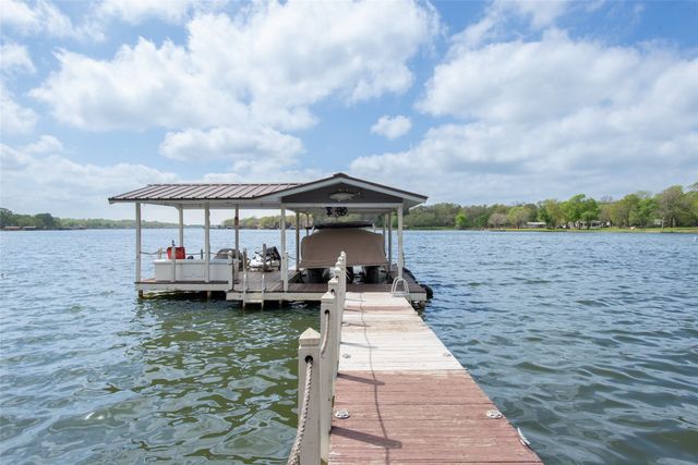 113 Dolly Drive, Mabank, TX 75156