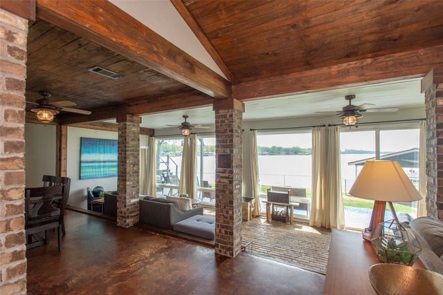 113 Dolly Drive, Mabank, TX 75156