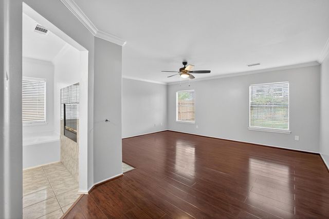 2202 Laurel Branch Way, Houston, TX 77014