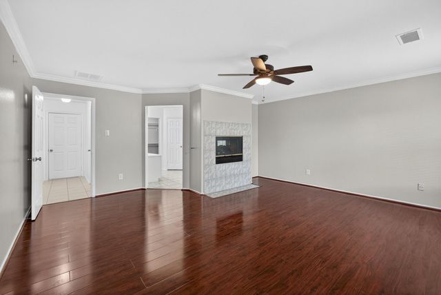 2202 Laurel Branch Way, Houston, TX 77014