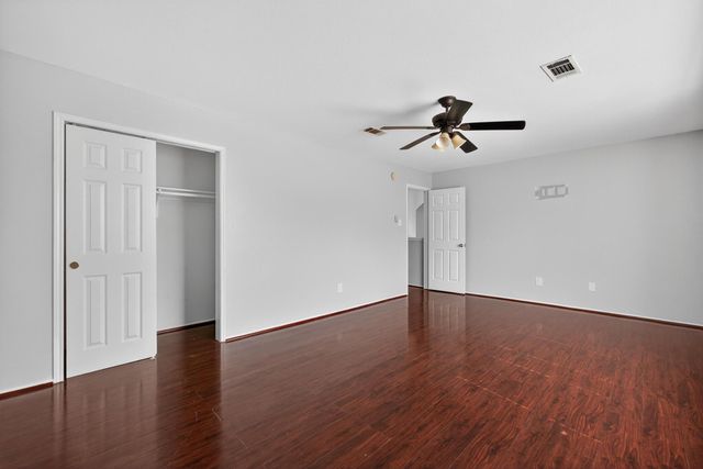 2202 Laurel Branch Way, Houston, TX 77014