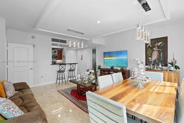 7350 SW 89th Street 1411S, Miami, FL 33156