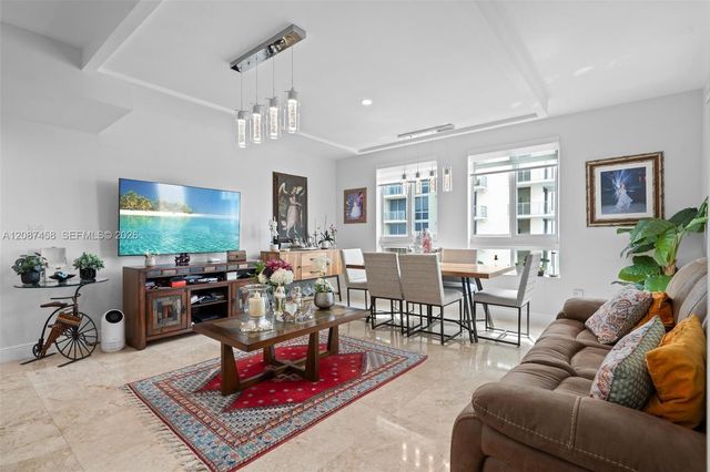 7350 SW 89th Street 1411S, Miami, FL 33156
