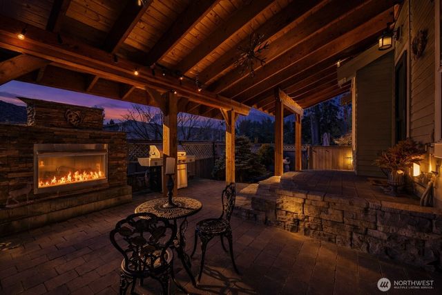 8310 61st Street W, University Place, WA 98467