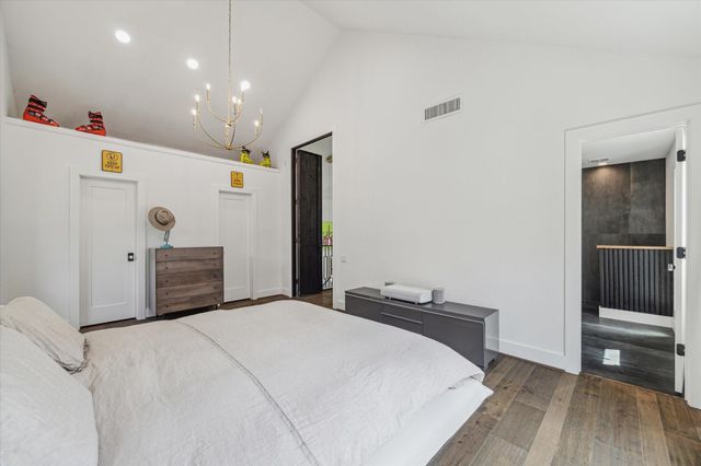 7703 Bobbitt Lane D, Houston, TX 77055