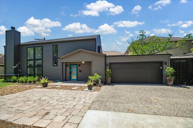 7703 Bobbitt Lane D, Houston, TX 77055