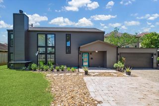 7703 Bobbitt Lane D, Houston, TX 77055