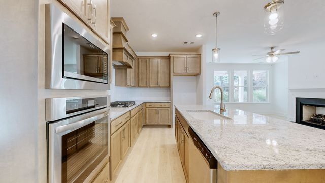 6007 Bloom St, Rockvale, TN 37153