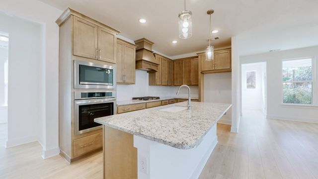 6007 Bloom St, Rockvale, TN 37153