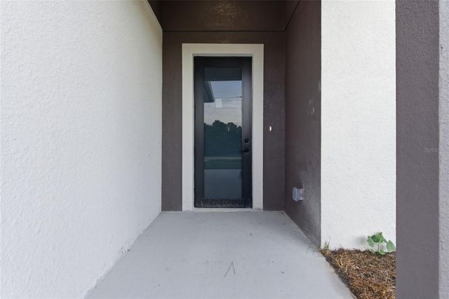 923 MILWAUKEE BOULEVARD, Lehigh Acres, FL 33974