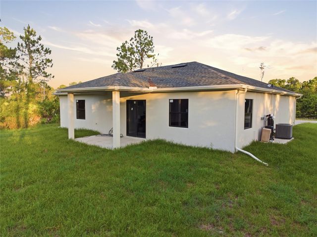 923 MILWAUKEE BOULEVARD, Lehigh Acres, FL 33974