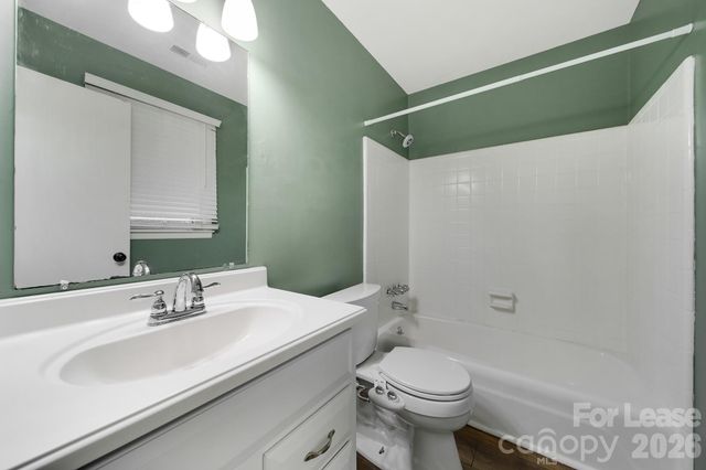 1424 Standish Place, Charlotte, NC 28216