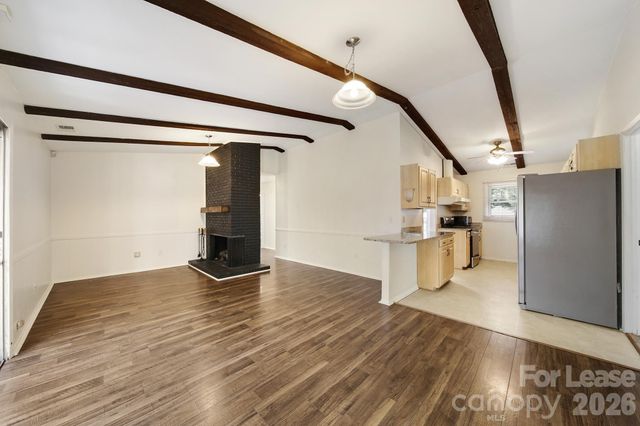 1424 Standish Place, Charlotte, NC 28216