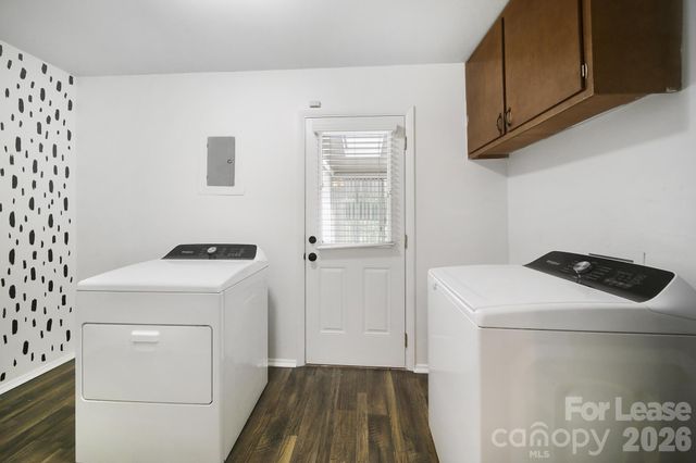 1424 Standish Place, Charlotte, NC 28216