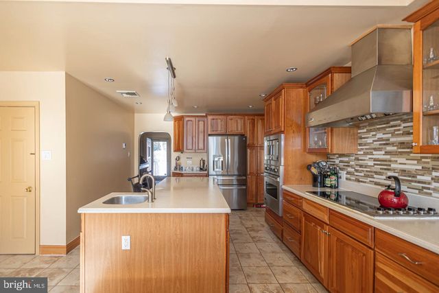 612 DOUBLE WOODS RD, Langhorne, PA 19047