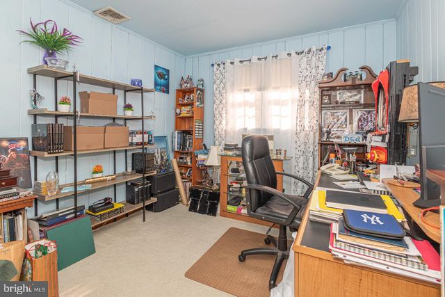 612 DOUBLE WOODS RD, Langhorne, PA 19047