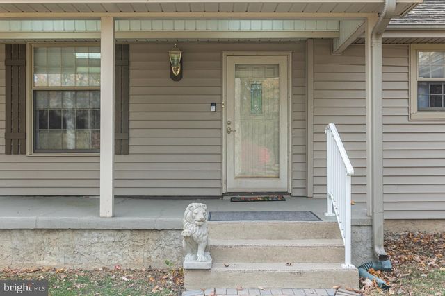 612 DOUBLE WOODS RD, Langhorne, PA 19047