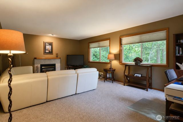 7411 71st Avenue Ct SW, Lakewood, WA 98498