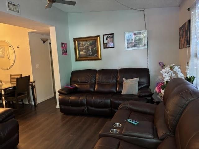 4510 NE 14th Ter, Pompano Beach, FL 33064