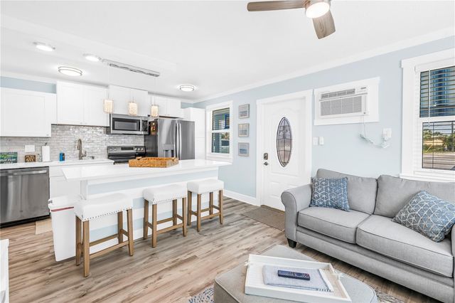 6892 GULF WINDS DRIVE 1, St Pete Beach, FL 33706