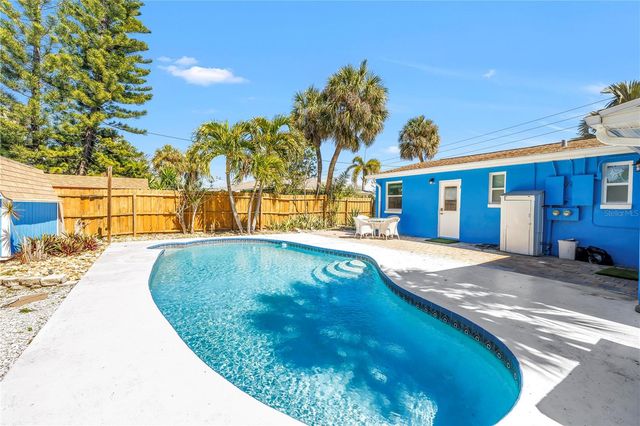 6892 GULF WINDS DRIVE 1, St Pete Beach, FL 33706